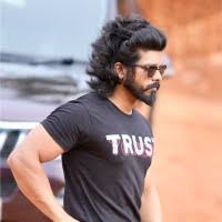 ആഗ്രഹങ്ങളെ നെഞ്ചോട് ചേര്ത്ത് കഠിനാധ്വാനം ചെയ്യുക