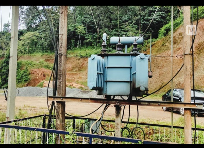 ട്രാന്‍സ്‌ഫോര്‍ അടിച്ച് മാറ്റാൻ ശ്രമം;പൊള്ളലേറ്റയാളെ കൈ കാൽ ബന്ധിച്ച് കൂടെയുള്ള കള്ളന്മാർ പുഴയിലെറിഞ്ഞു