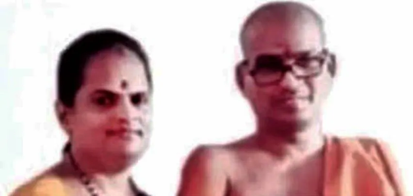 മഠാധിപതി കല്യാണം കഴിച്ചു; ഇപ്പോൾ ഹണിമൂണിൽ; പക്ഷേ പണിയും പോയി, മഠവും പോയി
