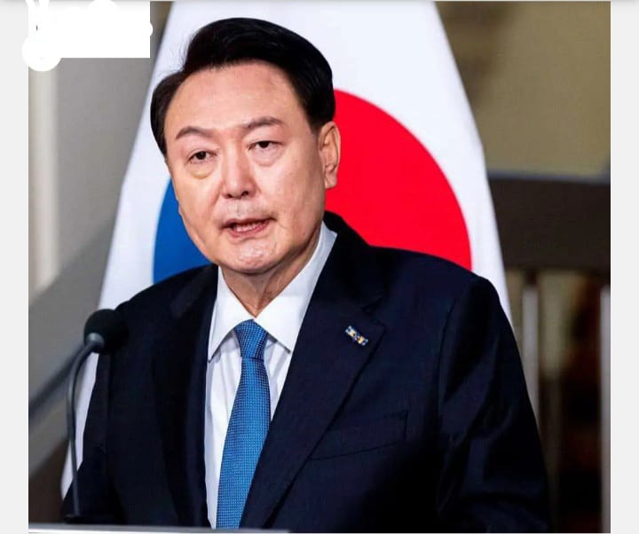 ദക്ഷിണ കൊറിയയില്‍ അടിയന്തരിവാസ്ഥ പ്രഖ്യാപിച്ചു;’കമ്മ്യൂണിസ്റ്റ് ശക്തികളിൽ’ നിന്ന് സംരക്ഷിക്കാനെന്ന് പ്രസിഡന്‍റ്