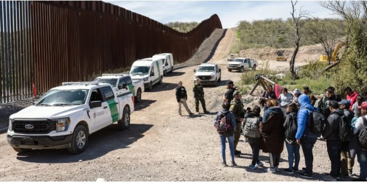 ഇന്ത്യയിൽനിന്ന് കാനഡയിലേക്ക് മനുഷ്യക്കടത്ത് നടത്തുന്ന വൻ റാക്കറ്റ്; കടത്തിയത് 35000 പേരെയെന്ന് ഇ ഡി