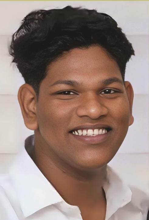 കലോത്സവത്തിൽ എച്ച്.എസ്.എസ്. വിഭാഗത്തിൽ ജോൺ ലിവിങ്സ്റ്റന് തബലയിൽ എ ഗ്രേഡ്
