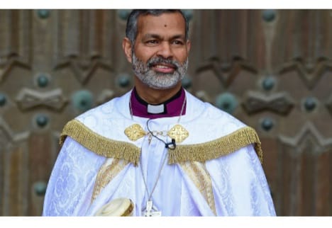സ്ത്രീകൾക്കെതിരെ മോശം പെരുമാറ്റം; ചർച്ച് ഓഫ് ഇംഗ്ലണ്ടിലെ മലയാളി ബിഷപ്പ് വിരമിച്ചു