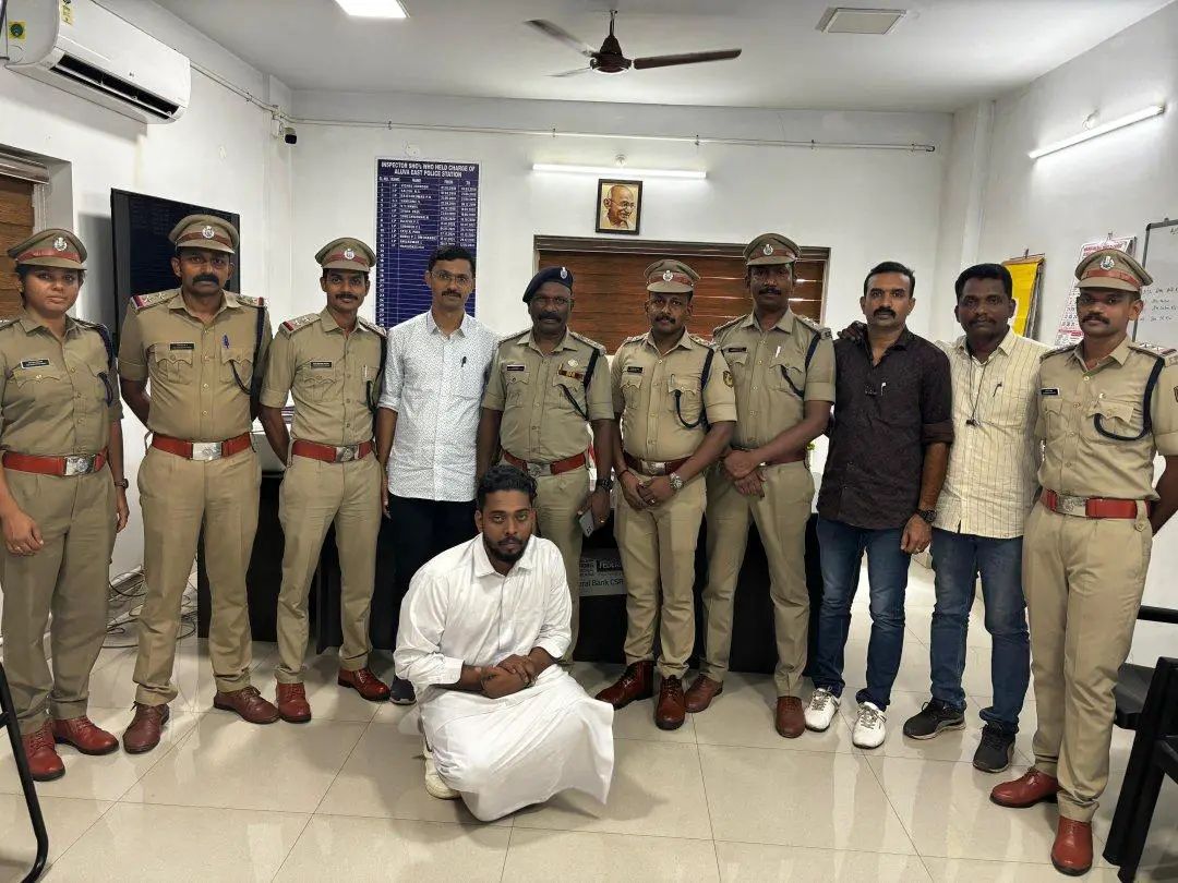 ‘ഭര്ത്താവിനും മക്കള്ക്കും അപകടമരണമുണ്ടാകും’; വീട് കൊള്ളയടിച്ചത് ഗൃഹനാഥ, പിന്നില് ആഭിചാരക്രിയ