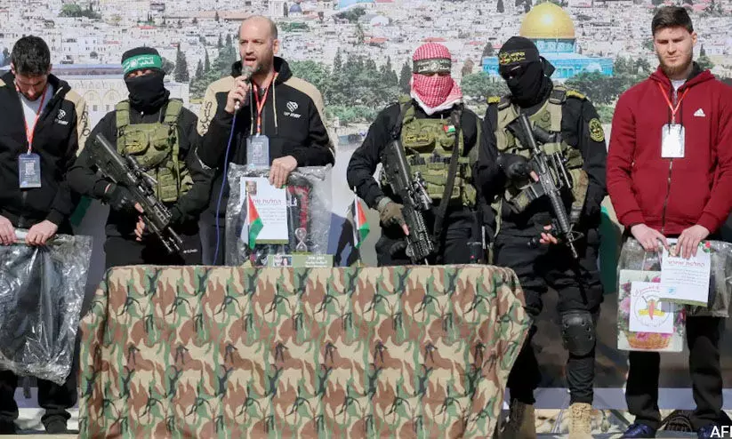 ഗാസയില്‍ മൂന്ന് ഇസ്രായേല്‍ ബന്ദികളെ കൂടി മോചിപ്പിച്ച്‌ ഹമാസ്; പകരമായി 369 പലസ്‌തീനികളെ വിട്ടയക്കും