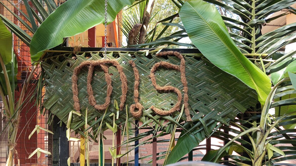 നാടൻ പാട്ടിൻെറ താളക്കൊഴുപ്പിലാറാടി കുരുന്നുകൾ; പഠനത്തിൻെറ ഭാഗമായി ആർ.പി.എം.എൽ.പി. സ്ക്കൂളിൽ നാടൻ പാട്ട് ശില്പശാല നടന്നു