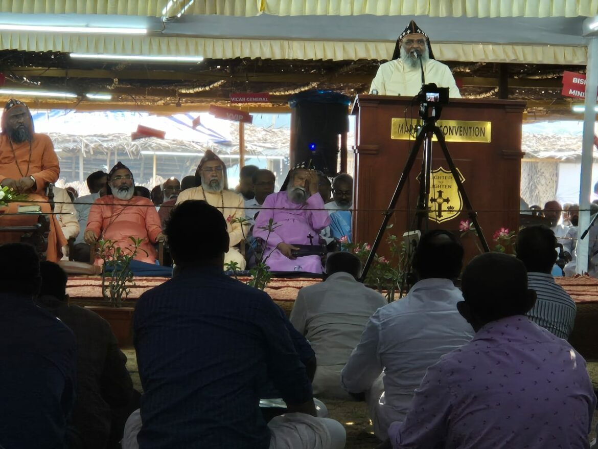 മാരാമണ്ണിലെ മാർത്തോമ്മാ സഭയുടെ ആത്മീയസംഗമത്തിലെ ചില നേർക്കാഴ്ച്ചകൾ