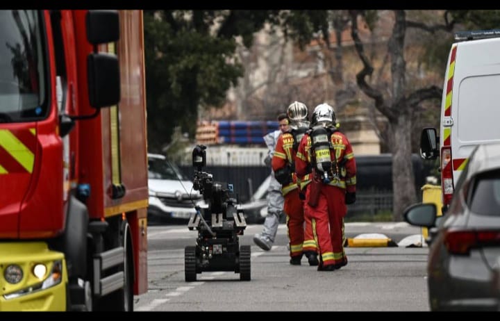 ഫ്രാന്‍സിലെ റഷ്യന്‍ കോണ്‍സുലേറ്റിന് സമീപം സ്ഫോടനം; ഭീകരാക്രമണ ലക്ഷണങ്ങളുണ്ടെന്ന് വിദേശകാര്യ വക്താവ്
