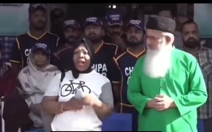 33-കാരിയായ കാമുകി അമേരിക്കയിൽ നിന്നും കല്ല്യാണം കഴിക്കാൻ കാമുകനായ 19-കാരനെ തേടി പാക്കിസ്ഥാനിലേക്ക്…എന്നാൽ പിന്നീട് സംഭവിച്ചത്