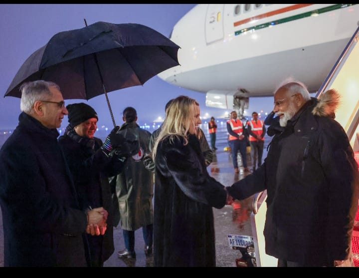 ഊഷ്മള വരവേൽപ്പുമായി അമേരിക്ക; പ്രധാനമന്ത്രി നരേന്ദ്ര മോദി വാഷിംങ്ടണിൽ