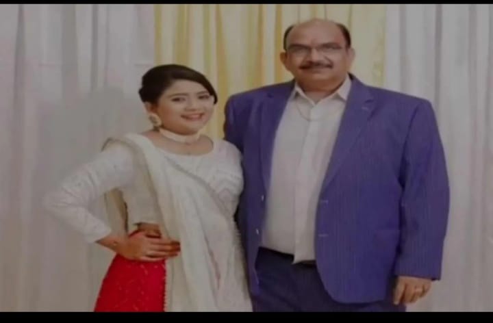 മദ്യം വാങ്ങാന്‍ വന്നയാളുടെ വെടിയേറ്റ് യുഎസില്‍ ഇന്ത്യക്കാരായ പിതാവും മകളും മരിച്ചു