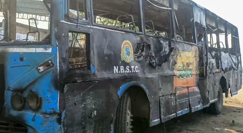 വഖഫ് നിയമത്തിനെതിരെയുള്ള പ്രതിഷേധം; മുര്‍ഷിദാബാദില്‍ പിതാവും മകനും ഉള്‍പ്പെടെ മൂന്നുപേര്‍ കൊല്ലപ്പെട്ടു