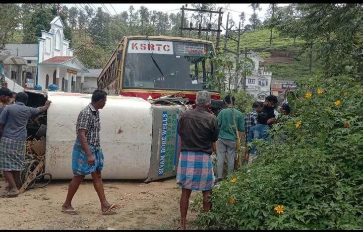 നിയന്ത്രണം വിട്ട കെഎസ്ആര്‍ടിസി ബസ് ഇടിച്ച് കാല്‍നട യാത്രക്കാരന് ദാരുണാന്ത്യം | വീഡിയോ