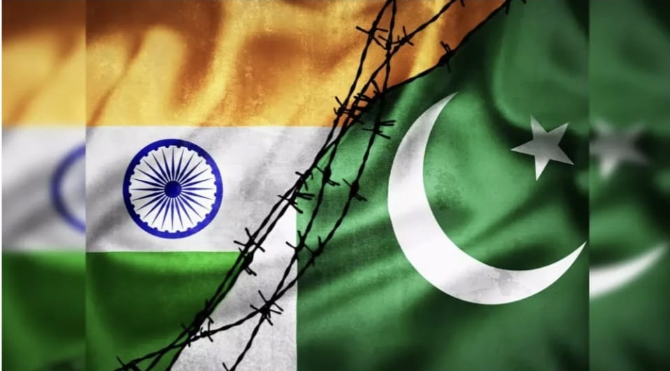 ഇന്ത്യൻ ആക്രമണം ഭയന്ന് പാകിസ്താൻ പട്ടാള മേധാവി ഒളിവിൽ; എവിടെ എന്നറിയില്ല