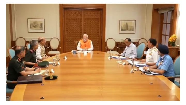 സമയവും രീതിയും ലക്ഷ്യവും സൈന്യത്തിന് തീരുമാനിക്കാം; സൈന്യത്തിന് പൂർണ്ണ സ്വാതന്ത്ര്യം നൽകി ഉന്നതതല യോഗം