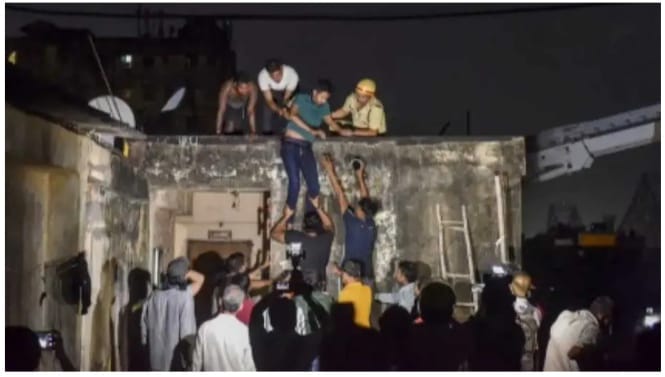 കൊൽക്കത്തയിലെ ഹോട്ടലിൽ തീപിടിത്തം; 14 പേർക്ക് ദാരുണാന്ത്യം