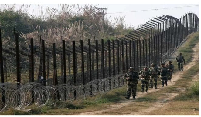 ഇന്ത്യയുടെ ചാര ഡ്രോൺ വെടി വെച്ചിട്ടെന്ന് പാക് സൈന്യം