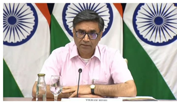 ഇന്ത്യ തിളങ്ങുന്നു: പാകിസ്ഥാന്‍കാര്‍ ഇന്ത്യ വിടണം: വാഗ -അട്ടാരി അതിര്‍ത്തി അടച്ചു; സിന്ധു നദീജല കരാര്‍ റദ്ദാക്കി