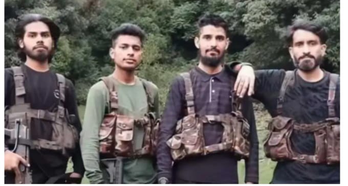 പാക് ഭീകരർ നുഴഞ്ഞ് കയറിയത് ഒന്നരവർഷം മുമ്പ്; സഹായിച്ച ലഷ്ക്കറെ സ്ലീപ്പർസെല്ലിലെ 5 പേരെ എൻഐഎ അറസ്റ്റ് ചെയ്തു