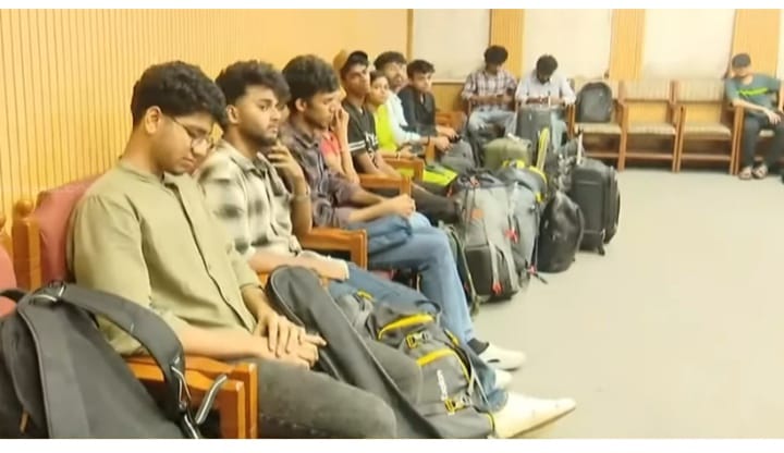 ഇന്ത്യ-പാക് സംഘർഷം: അതിർത്തി സംസ്ഥാനങ്ങളിൽ നിന്ന് മടങ്ങുന്ന എഴുപത്തഞ്ചോളം വിദ്യാർത്ഥികൾ കേരള ഹൗസിലെത്തി
