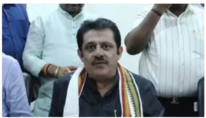 ഇന്ത്യയ്ക്കു വേണ്ടി ചാവേറാകാനും തയ്യാർ; കർണാടക മന്ത്രി സമീർ അഹമ്മദ് ഖാൻ