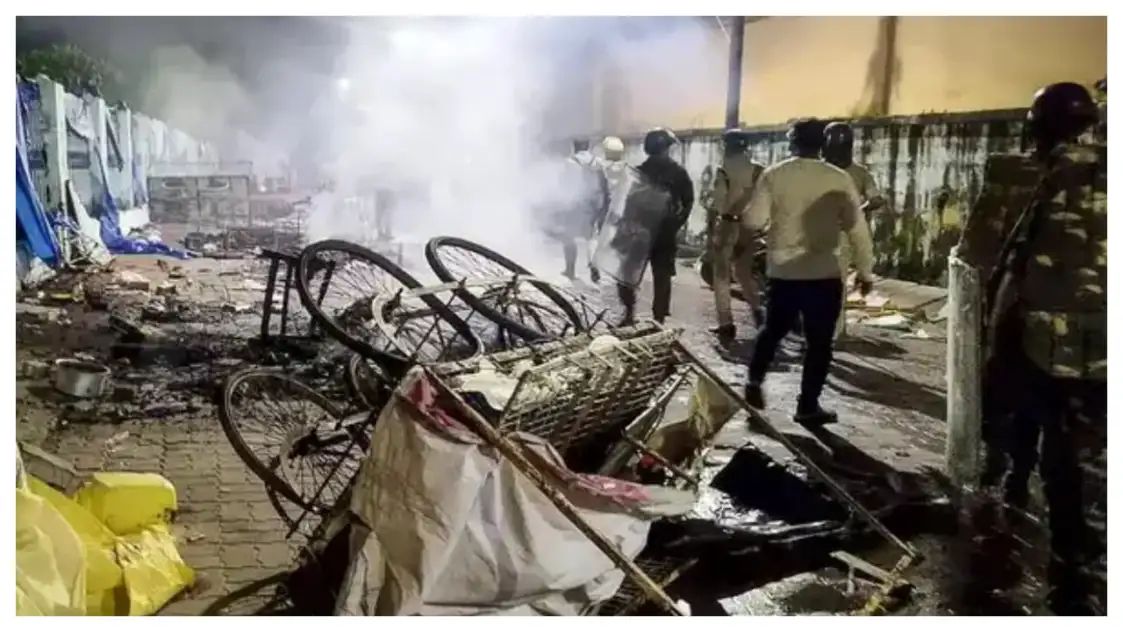 സാമുദായിക സംഘര്‍ഷാവസ്ഥയ്ക്ക് അയവില്ല; കട്ടക്കില്‍ ഇൻ്റര്‍നെറ്റ് നിരോധനം നീട്ടി