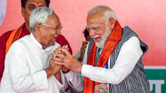 ബിഹാറില് തുടര്ഭരണം; വന്ഭൂരിപക്ഷം; നിതീഷ് തന്നെ മുഖ്യമന്ത്രിയെന്ന് ബിജെപി