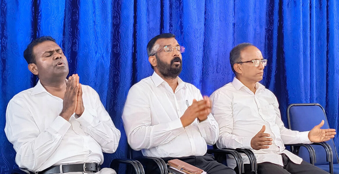 മധ്യമേഖല പവ്വർ കോൺഫറൻസ് പരമ്പരക്ക് കുറത്തികാട് ഏ.ജിയിൽ തുടക്കം