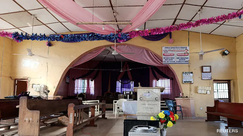 നൈജീരിയയില്‍ സ്കൂളിന് നേരെ വീണ്ടും സായുധസംഘത്തിന്റെ ആക്രമണം; കത്തോലിക്കാ സ്കൂളില്‍ നിന്നും 300ലേറെ കുട്ടികളെയും, അധ്യാപകരെയും തട്ടിക്കൊണ്ടുപോയതായി റിപ്പോര്‍ട്ട്