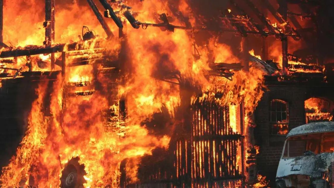 ഗോവയിലെ നിശാക്ലബില്‍ അഗ്നിബാധ; 23 മരണം