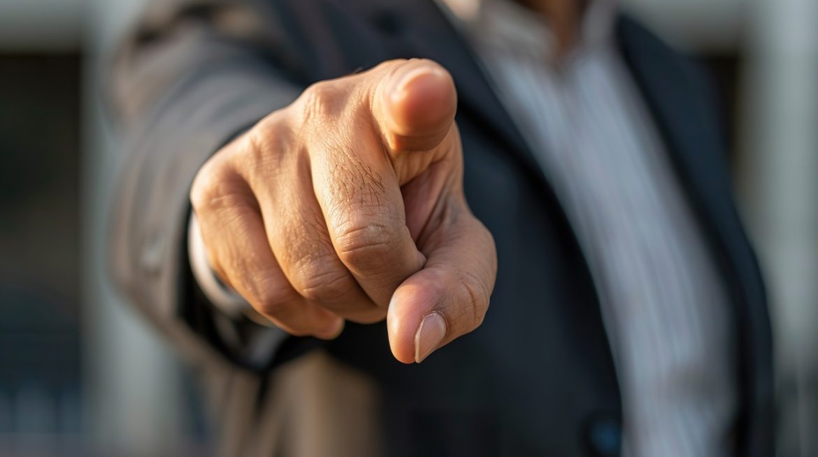 സഭയിലെ ‘ആത്മീയ കീടങ്ങൾ’: നിങ്ങൾ തകർക്കുന്നത് സ്വന്തം അനുഗ്രഹങ്ങളെയാണ്!