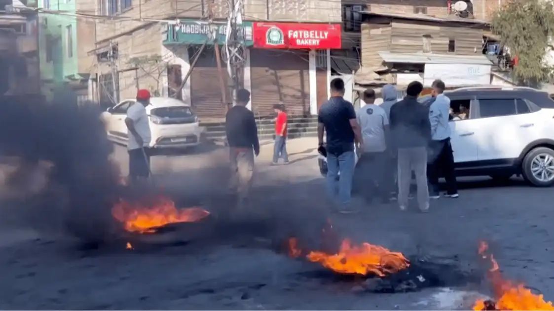 മണിപ്പൂരില്‍ വീണ്ടും സംഘര്‍ഷം, കുക്കി മേഖലകളില്‍ ഇന്ന് സമ്പൂര്‍ണ അടച്ചുപൂട്ടല്‍
