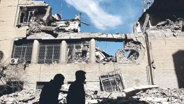 ഇറാനില്‍ ആക്രമണം കടുപ്പിച്ച്‌ അമേരിക്ക, മരണം 1332 ആയി