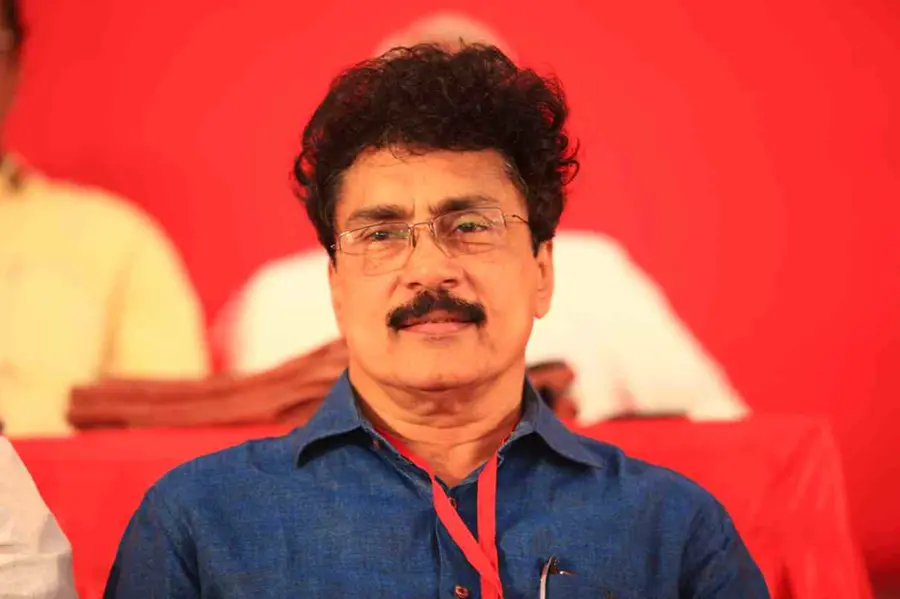 വിമത കൺവൻഷനിൽ പങ്കെടുത്തു; പി.കെ. ശശിയെ സിപിഎം പുറത്താക്കി