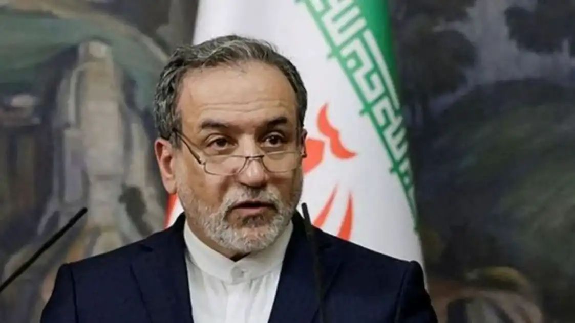 ഇറാനില്‍ ഭരണപ്രതിസന്ധി രൂക്ഷം; സൈന്യം അധികാരം പിടിച്ചെന്ന് റിപ്പോര്‍ട്ടുകള്‍