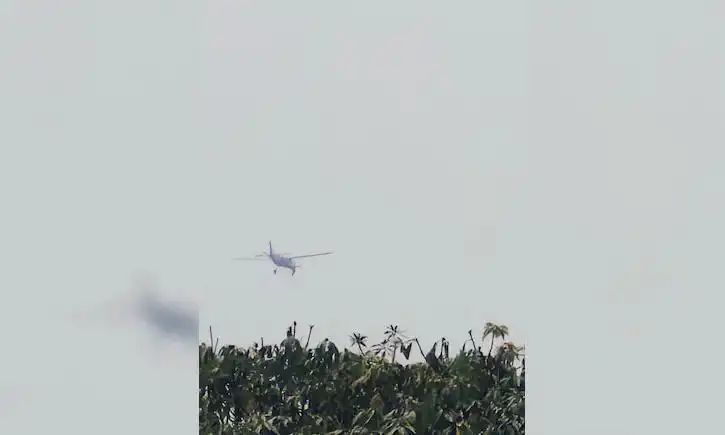 ഛത്തീസ്ഗഢില്‍ സ്വകാര്യ വിമാനം തകര്‍ന്നു വീണു; രണ്ട് പൈലറ്റുമാര്‍ മരിച്ചു