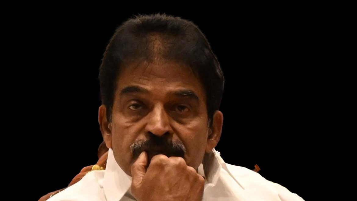 മുഖ്യമന്ത്രി ആയാൽ ഉപതെരഞ്ഞെടുപ്പിൽ വേണു ഗോപാൽ ജയിക്കില്ല; കോൺഗ്രസിൽ ചീഞ്ഞളിഞ്ഞ കുറെ എം.എൽ എമാർ