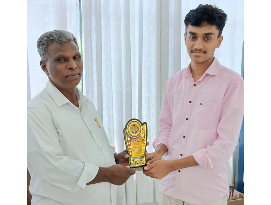 20 വർഷത്തെ നിസ്തുല്യ സേവനം; ജെയ്സൺ ജോയിക്ക് സൺഡേ സ്കൂളിന്‍റ ആദരവ്