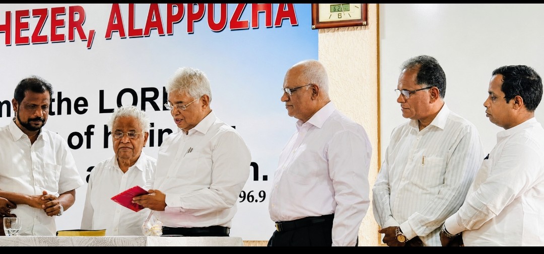 പുസ്തകം പ്രകാശനം ചെയ്തു