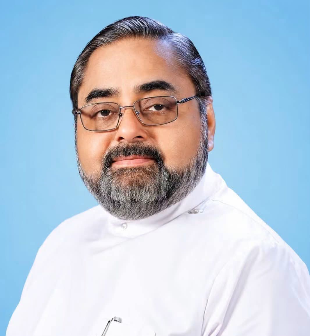സഭയിലെ സ്ഥാനമോഹികൾ ഓർക്കാനും ചിന്തിക്കാനും; മത്സരരംഗത്ത് നിന്നും വൈദികന്റെ പിന്മാറ്റം മാതൃകയായി!