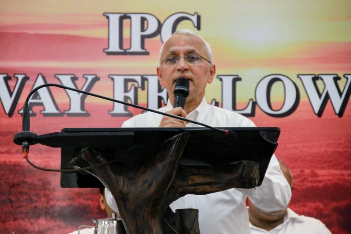 ഐപിസി അങ്കമാലി സെന്റർ സംയുക്തരാധന നടന്നു
