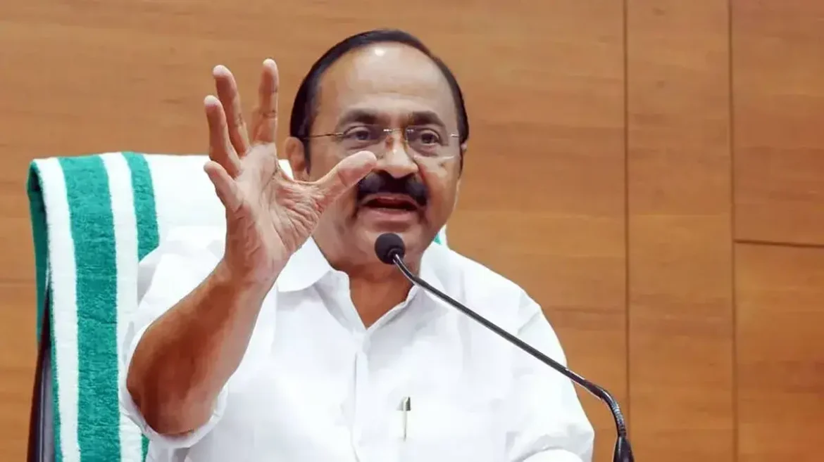 മൂവാറ്റുപുഴ ആസ്ഥാനമായി പുതിയ ജില്ല പരിഗണനയിലെന്ന് മുഖ്യമന്ത്രി വി.ഡി. സതീശന്‍