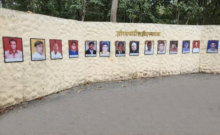 ജിറാം ഘാട്ടി ആക്രമണത്തിലെ 10 പ്രതികൾക്ക് വധശിക്ഷ; കോൺഗ്രസ് നേതൃത്വത്തെ ഇല്ലാതാക്കിയ മാവോവാദി ആക്രമണം