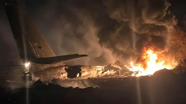 പരിശീലനപ്പറക്കലിനിടെ റഷ്യൻ TU-95 ബോംബര് തകര്ന്നുവീണു; ആറ് സൈനികര് കൊല്ലപ്പെട്ടു