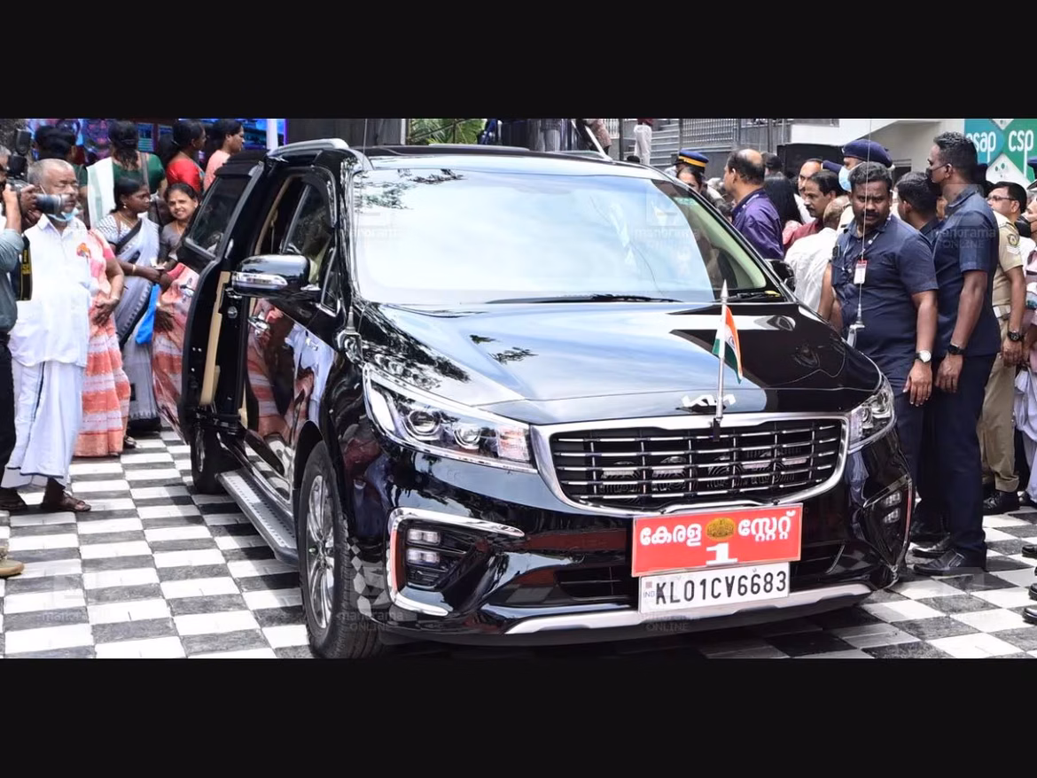 മുഖ്യമന്ത്രിയുടെ സുരക്ഷ കൂട്ടാന് തീരുമാനം; കൂടുതല് പൊലീസുകാരെ വിന്യസിക്കും