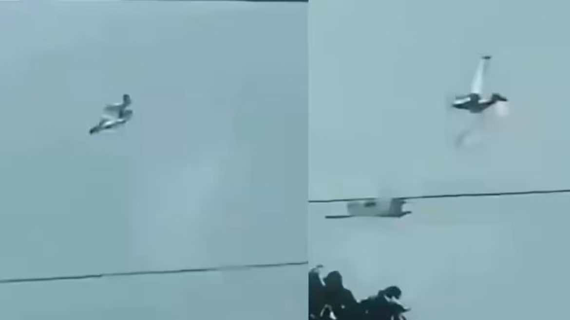 ഫിലിപ്പീൻസിൽ പരിശീലനത്തിനിടെ വ്യോമസേനാ വിമാനങ്ങൾ കൂട്ടിയിടിച്ചു; 4 പൈലറ്റുമാർക്ക് ദാരുണാന്ത്യം