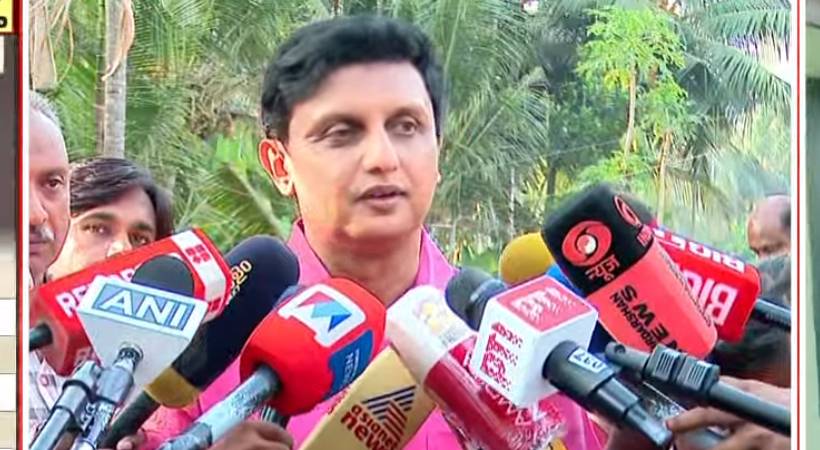 മാസപ്പടി കേസ്: ചോദ്യം ചെയ്യൽ തുടങ്ങാന്‍ എസ്ഐടി; മുഹമ്മദ് റിയാസിന്റെ സുഹൃത്തുകൾക്ക് നോട്ടീസ് നല്‍കി